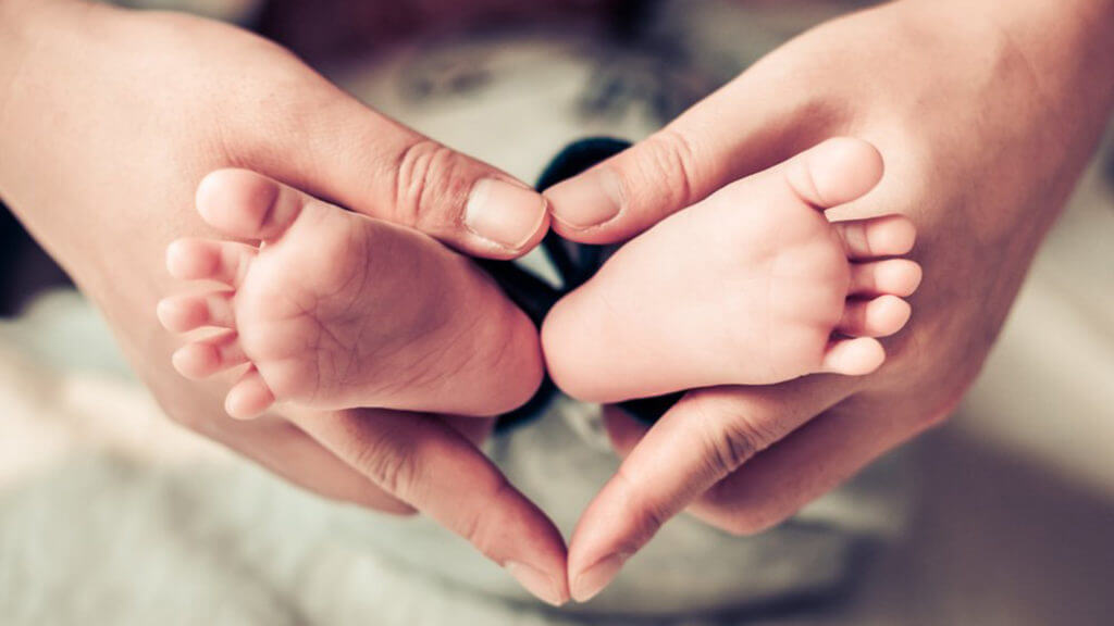 Calzado infantil respetuoso: La guía definitiva para los pies de tu bebé