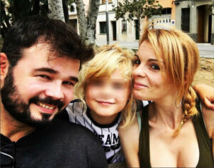 Conoce a la familia de Gabriel Rufián: orígenes andaluces y su vida personal