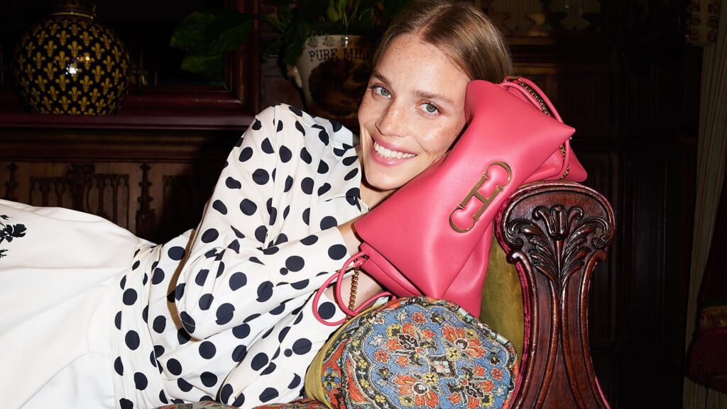 La Nueva Colección de Carolina Herrera que Podría Encantar a la Reina Letizia